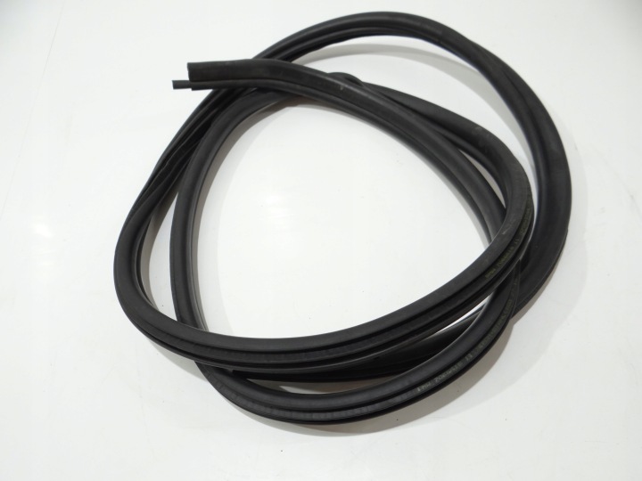 Joint Portière Droite Arrière BMW E87 7066618