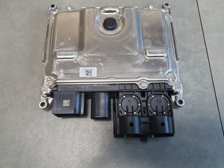 Audi Q6 e-tron unité de commande électronique uce moteur 85E907808P