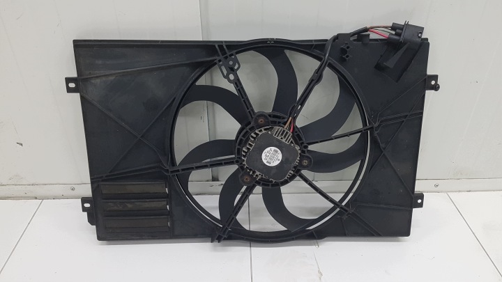 radiator fan SEAT LEON 2 1K0959455EF 1K0121203AG 1.9 TDI