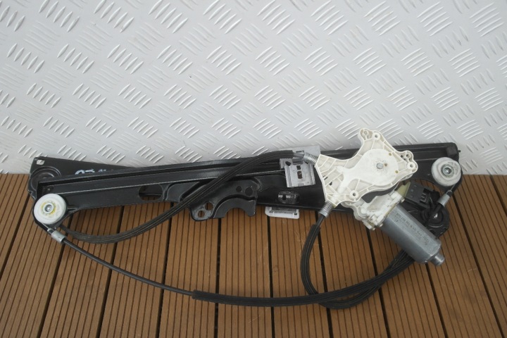 MERCEDES VANEO W414 01-05 window regulator front right front OE