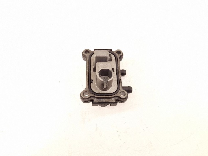 Parte del motore Mercedes-Benz C W203 6110700179 8