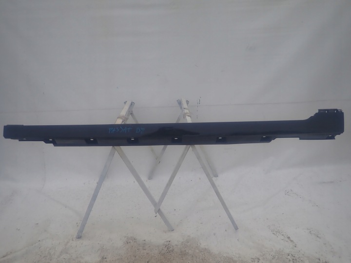 VW PASSAT B8 14- threshold left moulding threshold left
