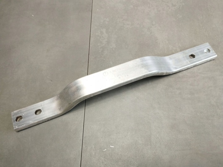 Mercedes-Benz E W213 console brace A2056107001