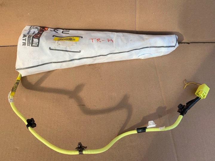 TOYOTA CHR AIRBAG POWIETRZNA SEDAČKA SEDENIA AIRBAG PRAVÁ