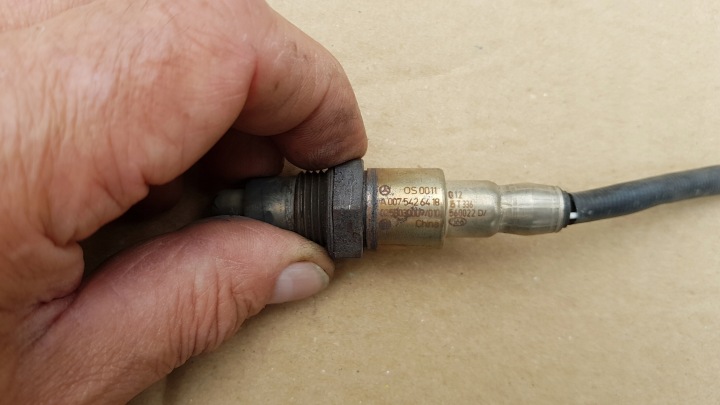 Mercedes W205 sonda lambda A0075426418