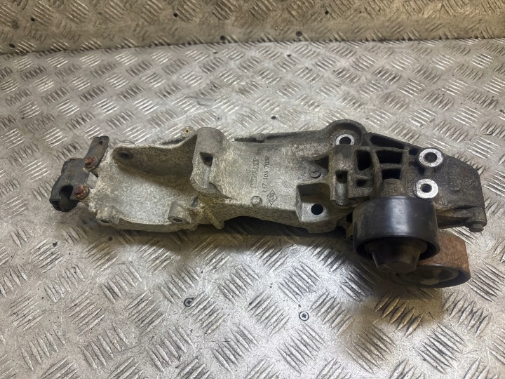 supporto staffa alternatore RENAULT KOLEOS 2 117103703R