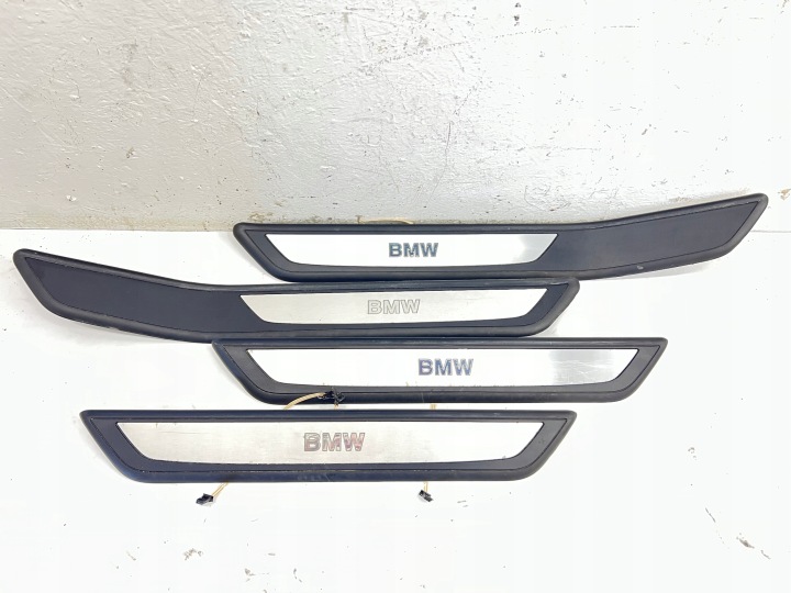 BMW 7 F02 modanatura MINIGONNE PODSWIETLANE KOMPLET