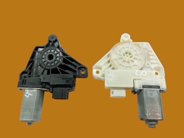 Micro moteur Vitres Gauche Avant Arrière Montage A2139069901 Mercedes C-klasa IV W205