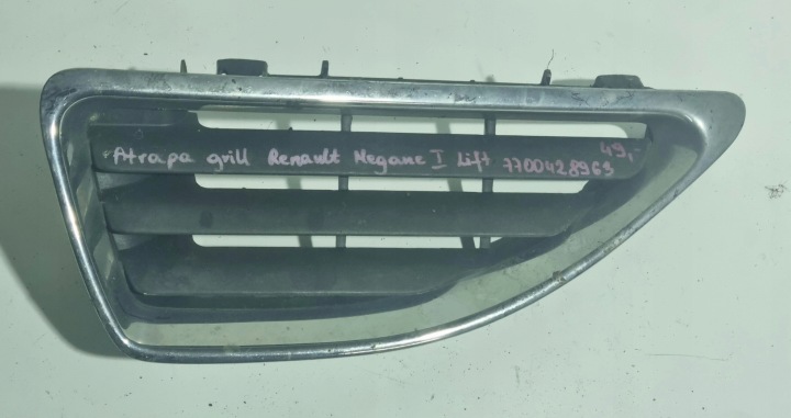 RENAULT MEGANE et LIFT 99- Grille/masque Grille Pare choc Gauche 7700428963