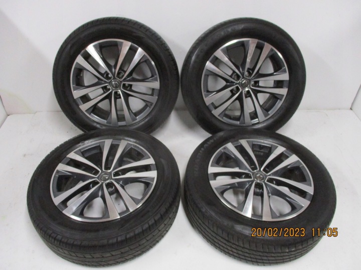 Reifen Räder felgen Reifen RENAULT KOLEOS II R18 6 4 mm