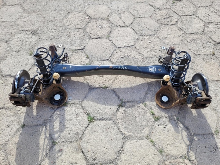 Achsträger heck hinten Achsschenkel Radnabe Radlager Fahrwerksfeder AMOR PEUGEOT 3008 II 1.2 THP