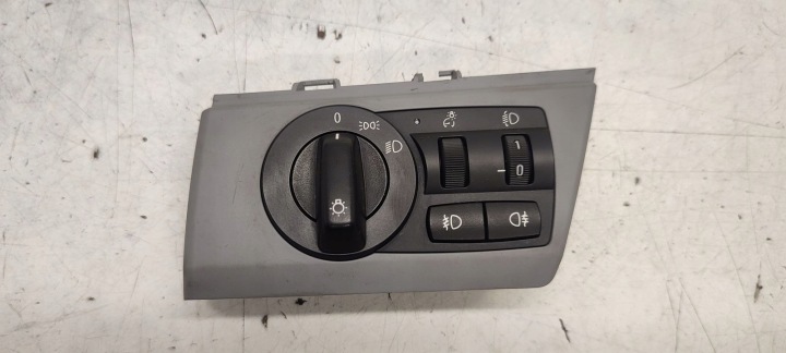 přepínač světel vypínač BMW E83 X3 LIFT 2,0D