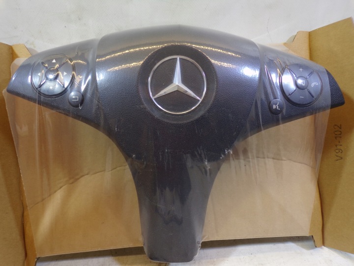 airbag POWIETRZNA AIR BAG KIEROW. MERCEDES GLK A0008605702269116 (K2) (1)