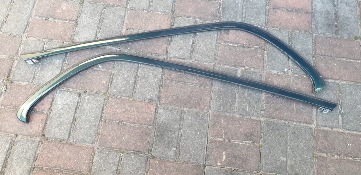 Leiste Schutzleiste Fenster dach MERCEDES E W210 KOMBI OE