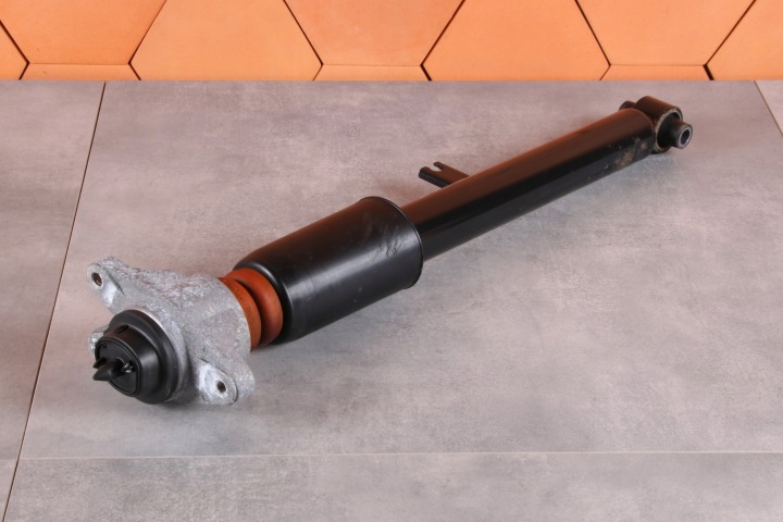 BMW 3 G21 3 G21 LCI Amortiseur Droite Gauche Arrière Arrière 2WD RWD 6879319