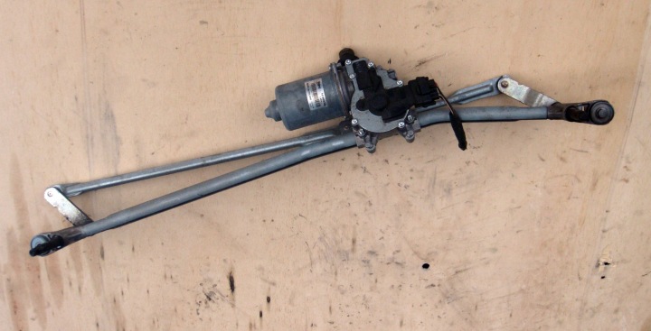 RENAULT MASTER III LIFT wiper mechanism front 141409360