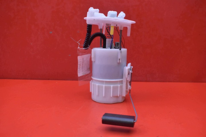 pump pump of the fuel 702552440 RENAULT KANGOO 2 II 1.6 16V 106 KM 07-13