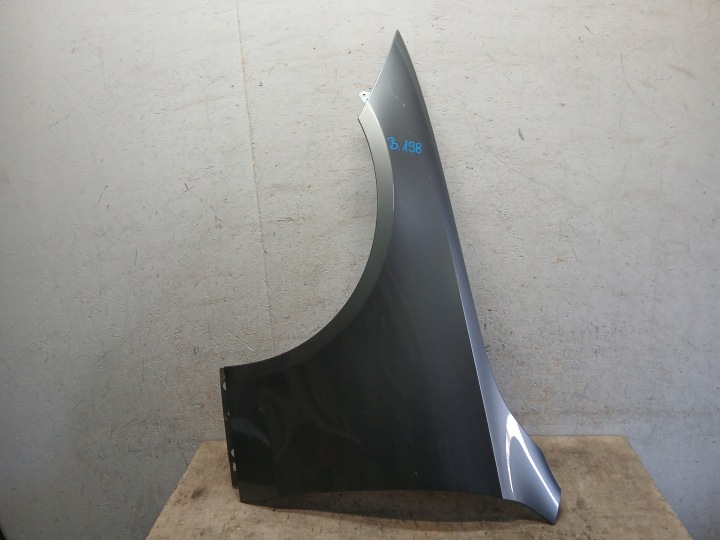 Aile Avant Gauche MERCEDES C KLASA W206 A206
