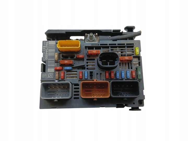 SKRZUNKA pojistek modul BSM CITROEN C4 PICASSO a 9667044880 R01