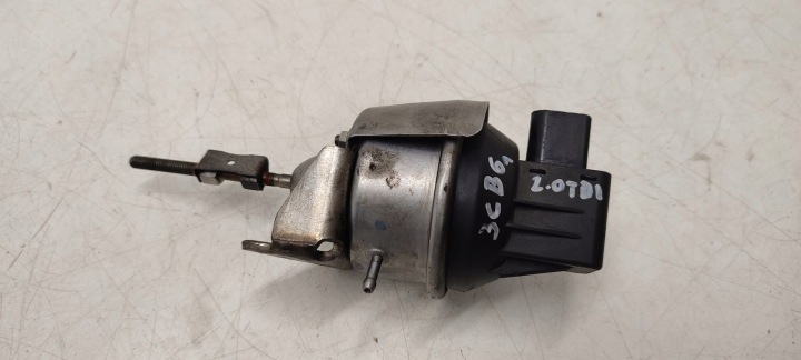 Gruszka a vuoto VW Passat B6 2,0 TDI CR