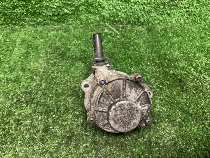 Pompa VACUM MERCEDES-BENZ GD01497 / A6512300165