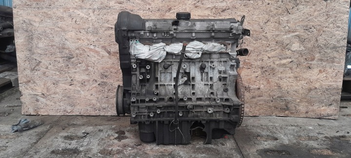 engine VOLVO 2.4T B5244T S60 V70 C70 S80 XC70 XC90 GDANSK