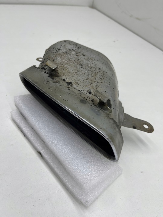 AUDI A6 C7 LIFT Auspuffblende des Auspuffs nadkladka unter Stoßstange S-LINE links
