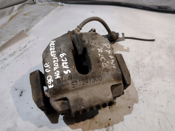 Bremssattel Bremse Sattel Brems- rechts vorne BMW E90 2,0D (M47)
