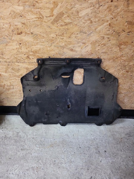 FORD FOCUS MK3 11-18R KOMBI HB DIESEL petrol cover below engine