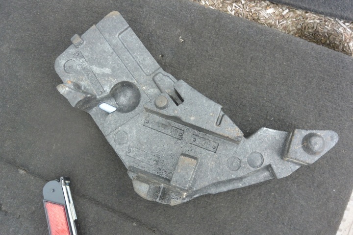 LEWAREK REPRESENTATION OF THE TRICK KPL AUDI Q7 4L VW TOUAREG 7L 13