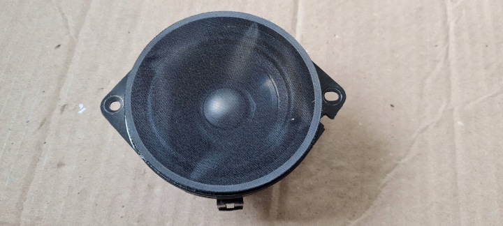 Jeep Grand Cherokee WL 2022 Lautsprecher CENTRALNY konsole P68416998AA
