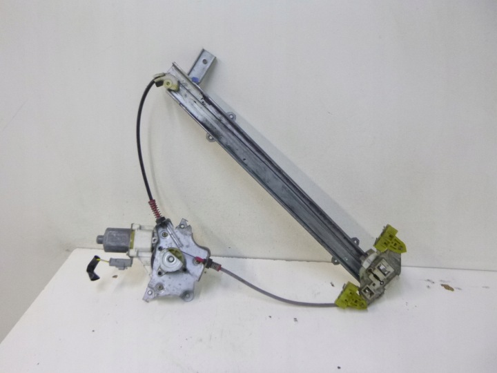 MÉCANISME VITRE AVANT GAUCHE NISSAN MICRA K12 3D 06R