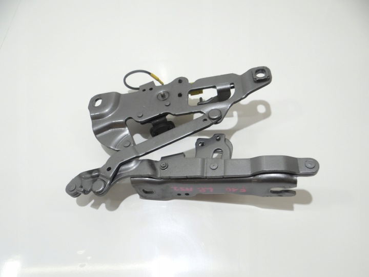 zsanér motorháztetök NABOJ bal A52 BMW F10 7249887