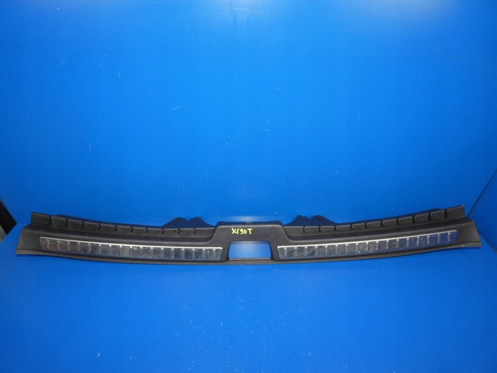 krytka PRAHU kufru záď Volvo XC90 31377855