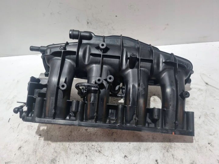 intake manifold 06F133185AQ Audi A3 A4 B7 Golf V Passat B6 2.0TFSI
