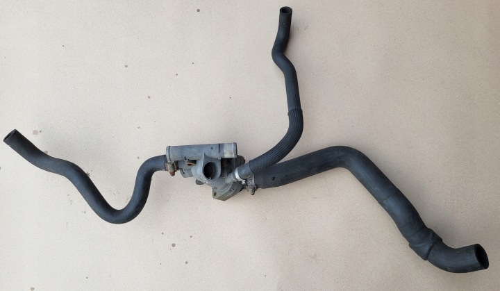 abdeckung gehäuse des thermostats Schlauch Schlauch Rohr REANULT KANGOO und LAGUNA II 1.9 DCI OE