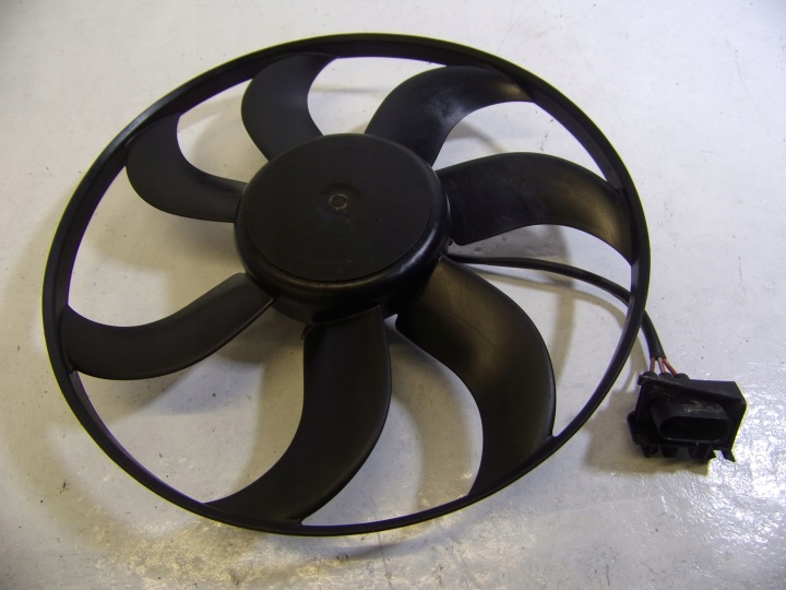 Ventilateur radiateur SKODA RAPID 6R0959455E