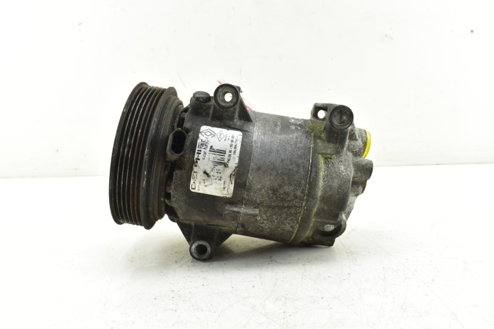compressor of the air conditioning RENAULT MEGANE II 1.5 DCI 1.6 petrol 8200470242