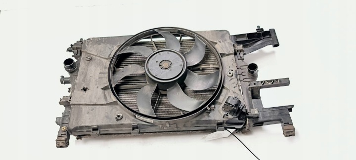 chladič vody 13267648 OPEL ASTRA J