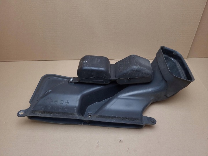 zufuhr luft Lexus GS 3 2007 17751-31180