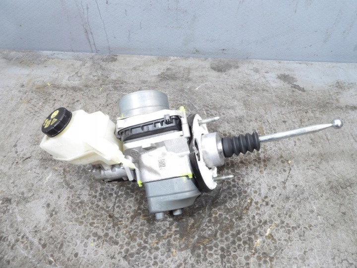 SKODA SUPERB IV 4 2.0TSI servo frein 3WA614105AC