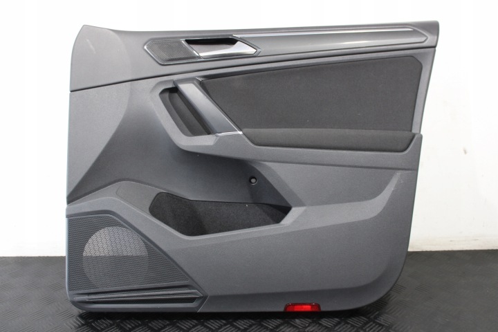 Habillage revêtement panneau intérieur porte Latérale/côté Portière Droite Avant LED TIGUAN II 2 5NA