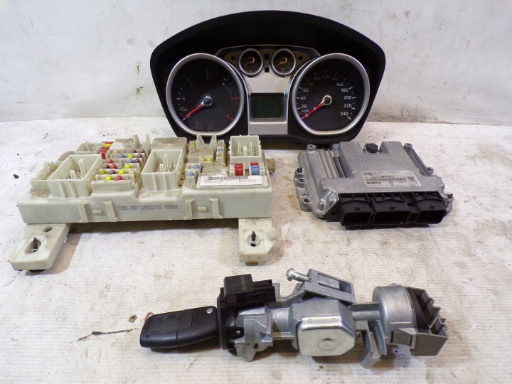 Montage STARTOWY FORD FOCUS 2 II LIFT 1.6 TDCI 8M51-12A650-XC SPRAWDZ NUMERY