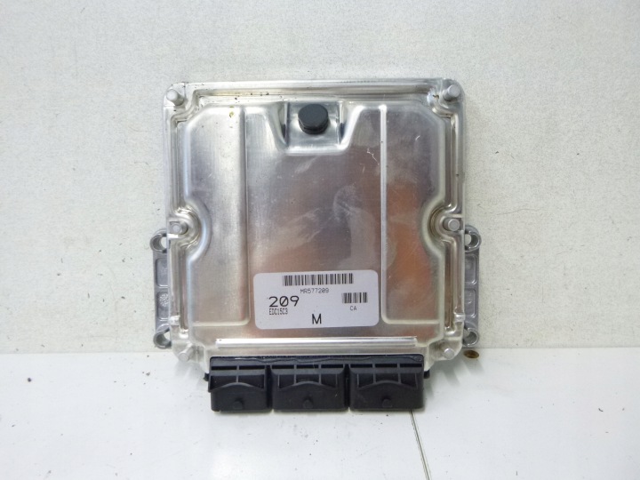 computer control unit of the engine Mitsubishi Space Star 1.9 DI-D 0281011104 02–05