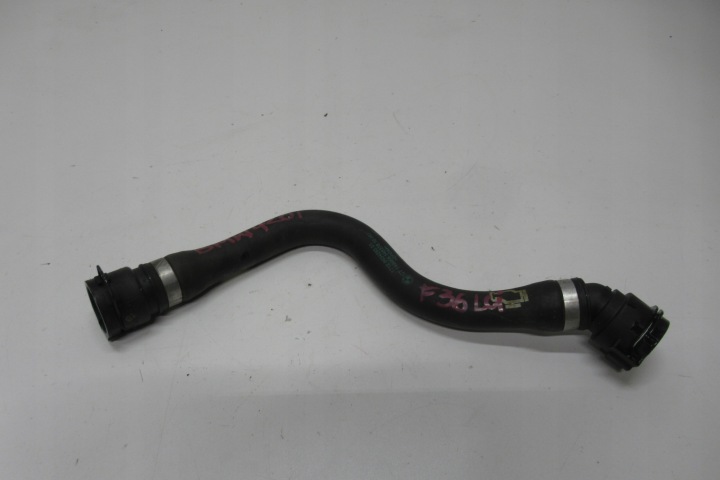 BMW 4 F36 2.0i 17R Schlauch Schlauch Rohr des Wassers 8634285