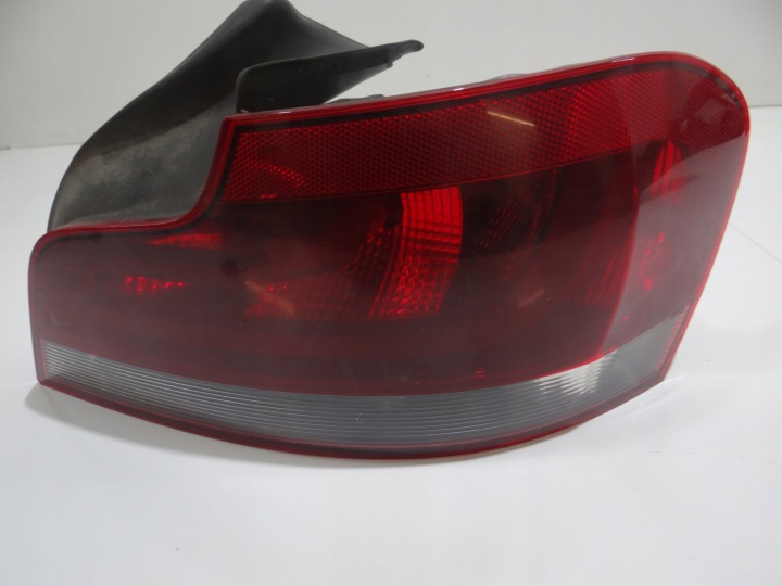 Licht rechts heck BMW E88