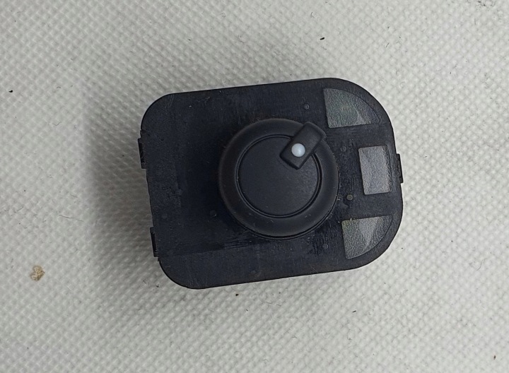 ovladac stahovanie zrcadel Audi A3 8V