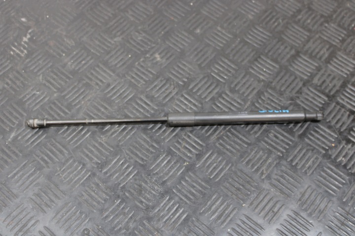 Dämpfer Gasfeder der Kühlergrill 00505434870 ALFA ROMEO GIULIA