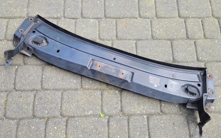 MERCEDES ML W164 querstrebe strebe versteifung vorne der Kühler oben