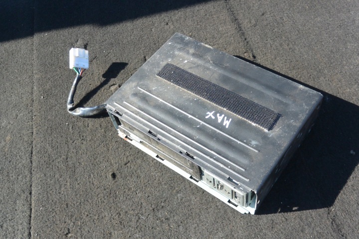CARICATORE CD PLYT CHANGER NISSAN MAXIMA QX A33